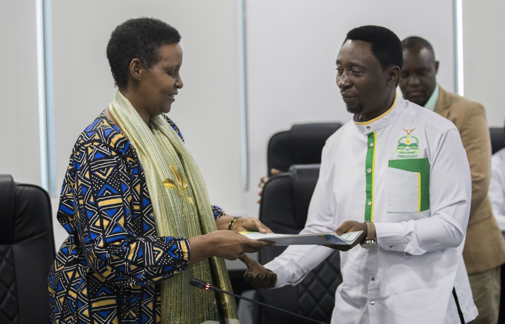 Frank Habineza, the president of the Democratic Green Party of Rwanda, on May 20, submitted his candidature for the July presidential elections to the National Electoral Commission (NEC).